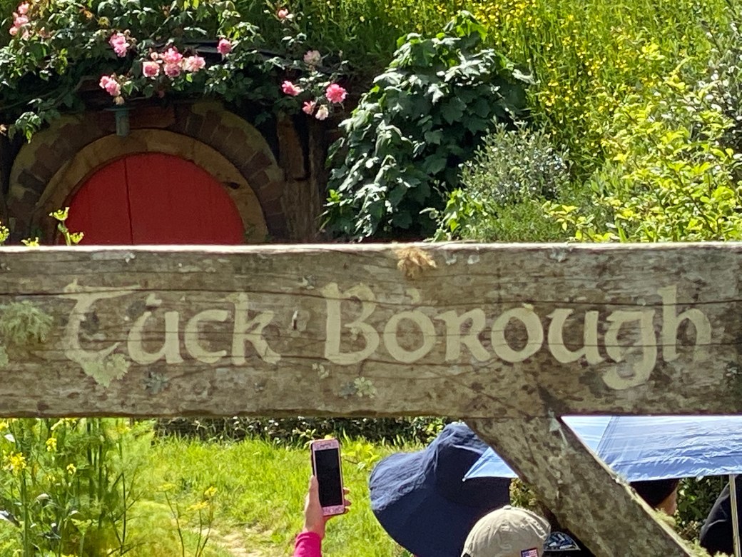 aKIUGYgzRUGz7VxA1MwUOg